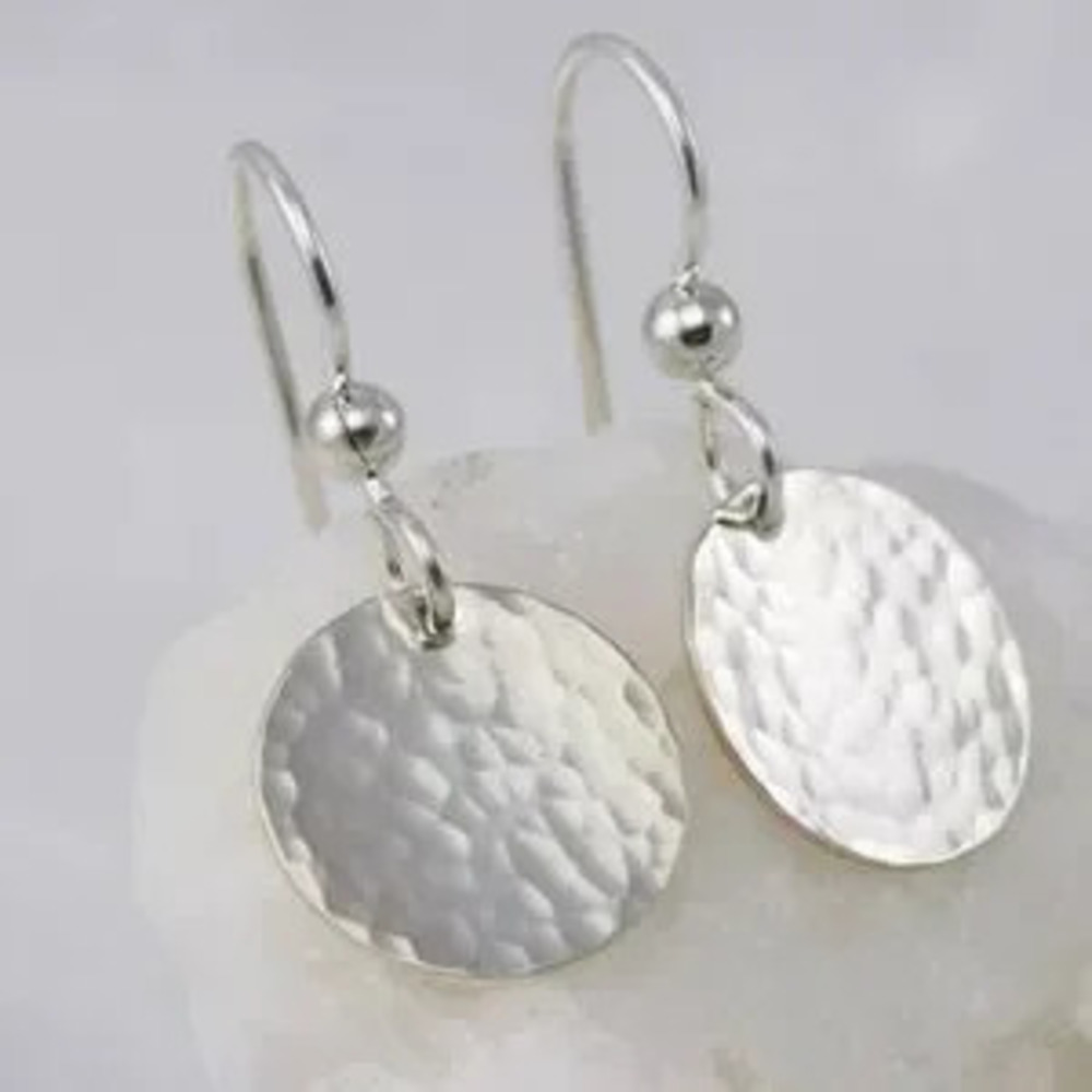 Tiny?Circle?Dangle Earrings